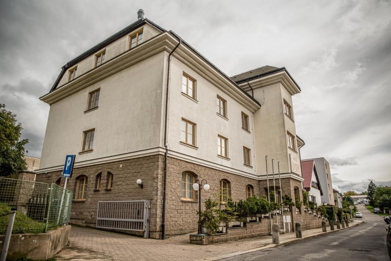 Hotel Brixen Havlickuv Brod Bagian luar foto