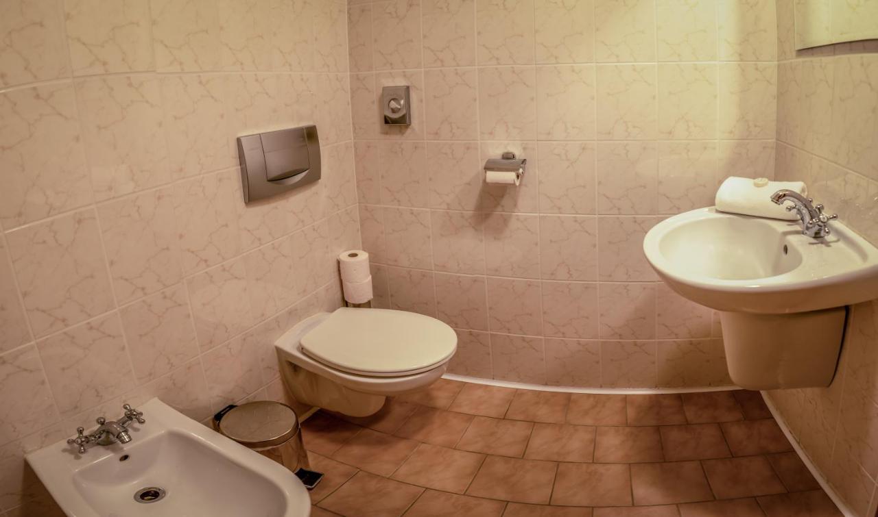 Hotel Brixen Havlickuv Brod Bagian luar foto