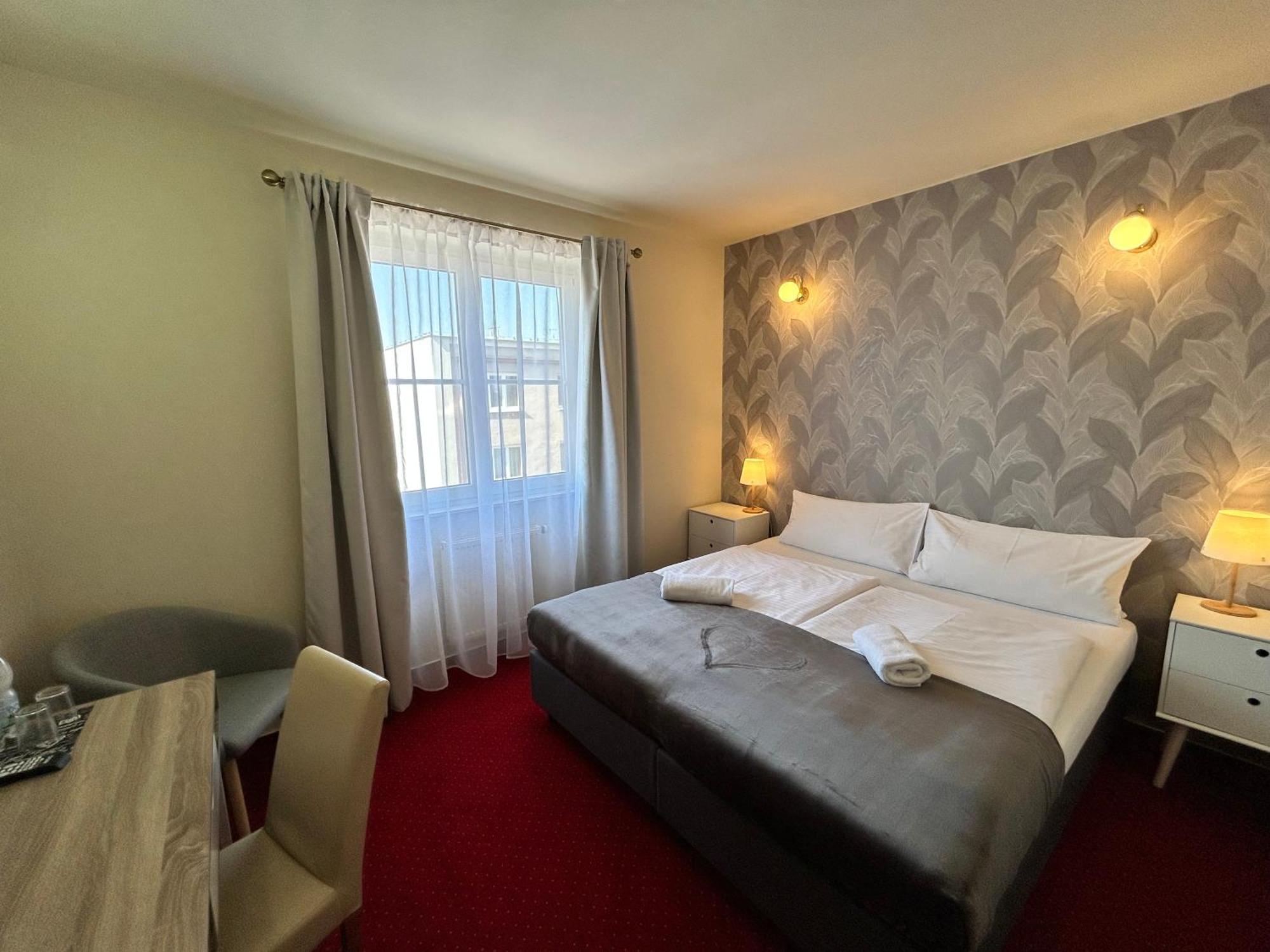 Hotel Brixen Havlickuv Brod Bagian luar foto